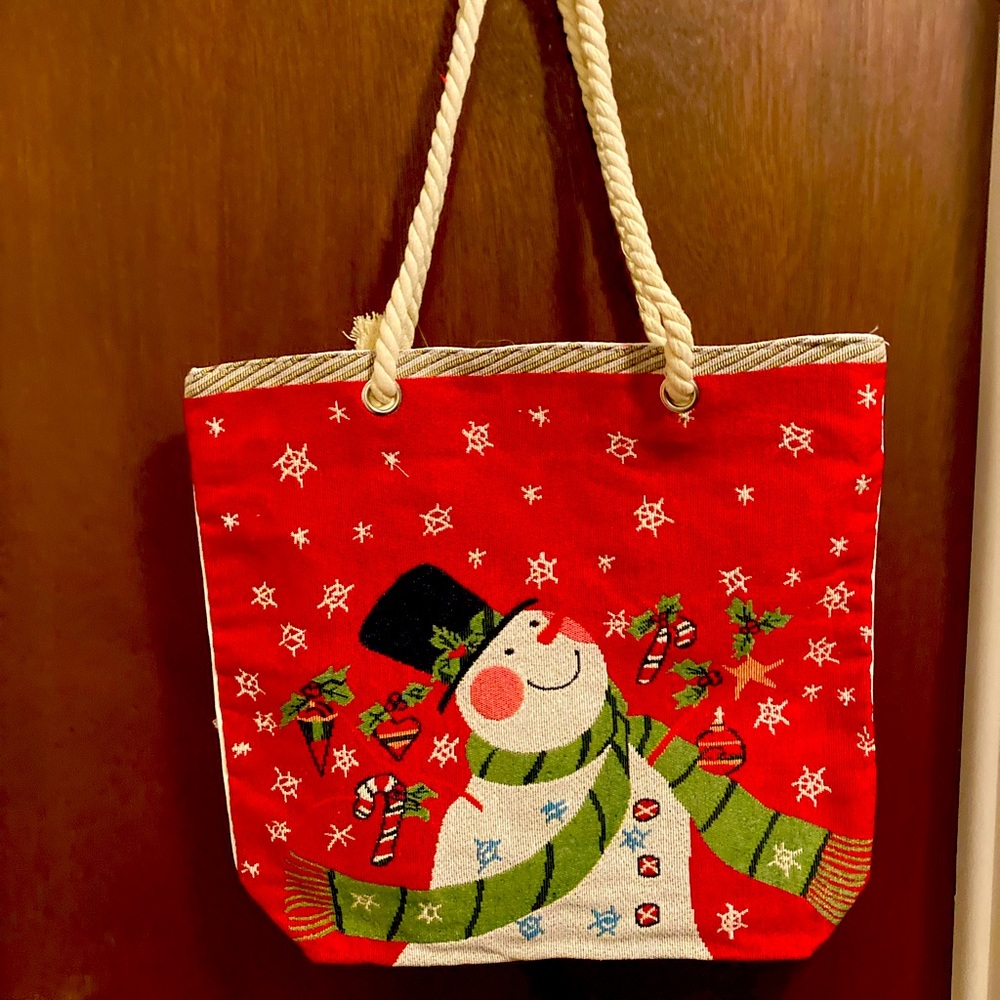 Holiday snowman tapestry tote bag
